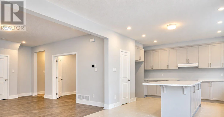 615 Cygnus Street, Ottawa, ON, K2J 7A9 - 7