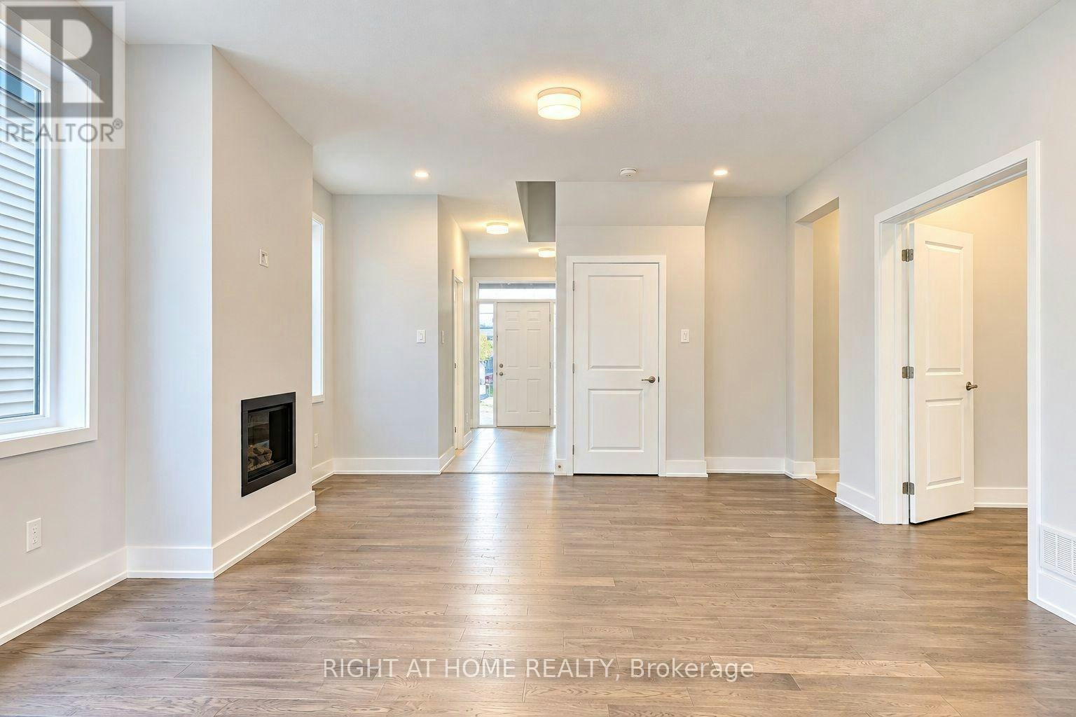 615 Cygnus Street, Ottawa, ON, K2J 7A9 - 2