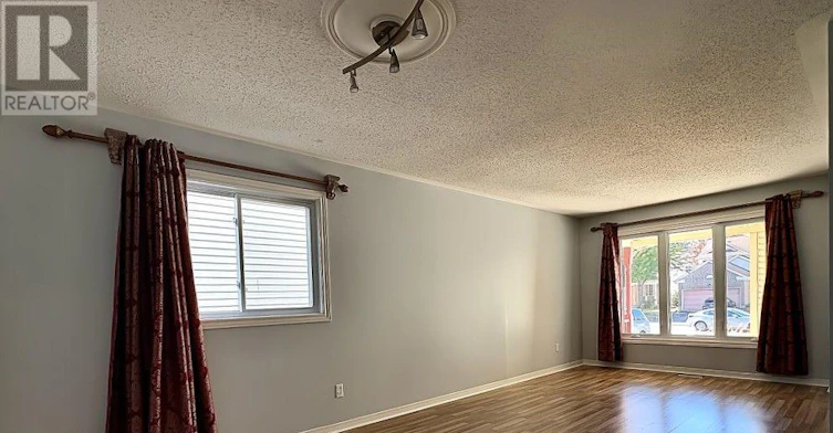 1919 Orchardview Avenue, Ottawa, ON, K4A 3H1 - 4