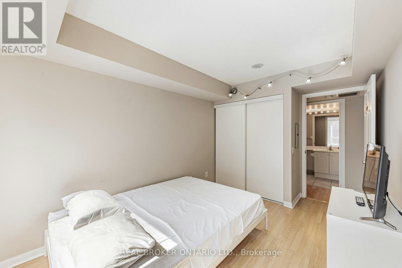 2011-153 Beecroft Road, Toronto, ON, M2N 7C5 - 16