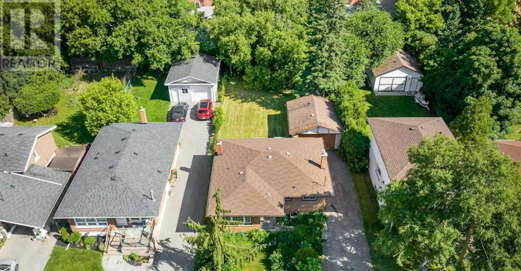 634 Athol Street E, Oshawa, ON, L1H 1M3 - 17