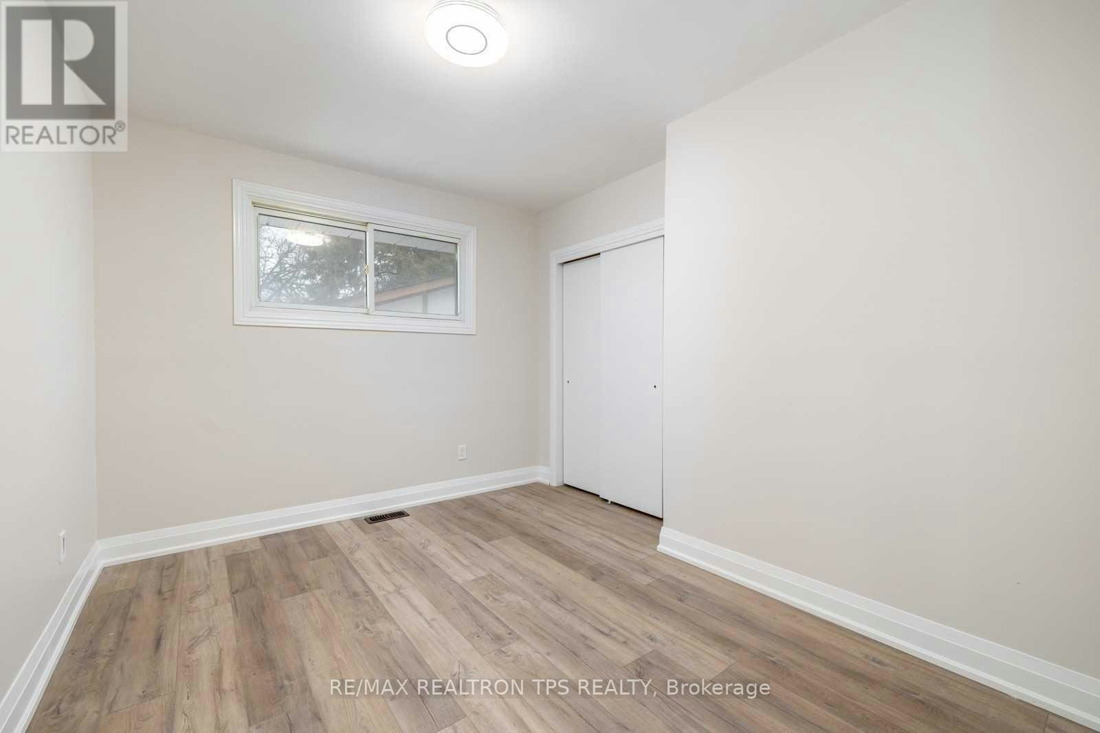 634 Athol Street E, Oshawa, ON, L1H 1M3 - 9