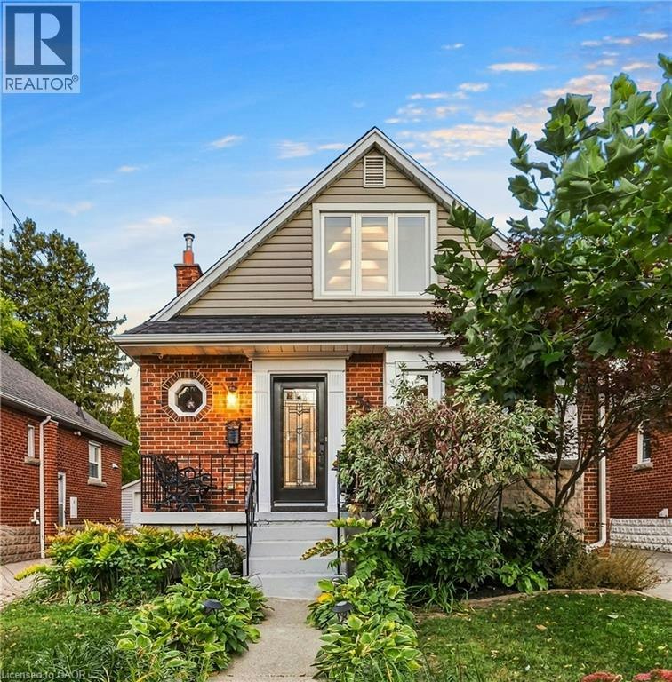58 Uplands Avenue, Hamilton, ON, L8S 3X8