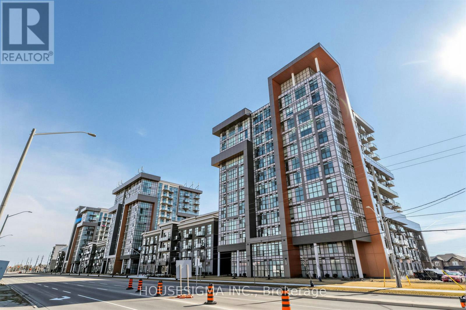 230-450 Dundas Street E, Hamilton, ON, L8B 1Z2