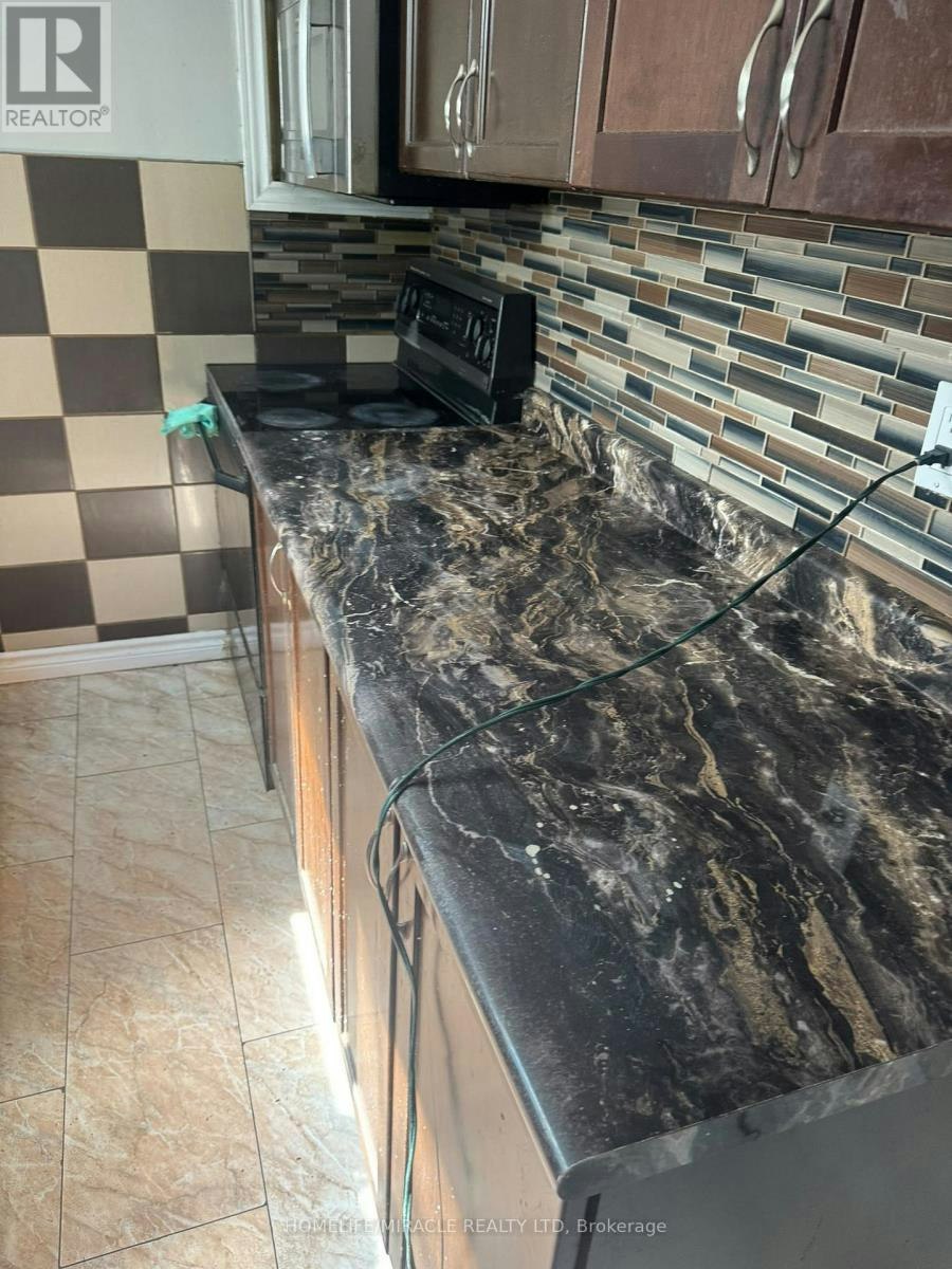 123 Mooregate Crescent, Kitchener, ON, N2M 2E9 - 11