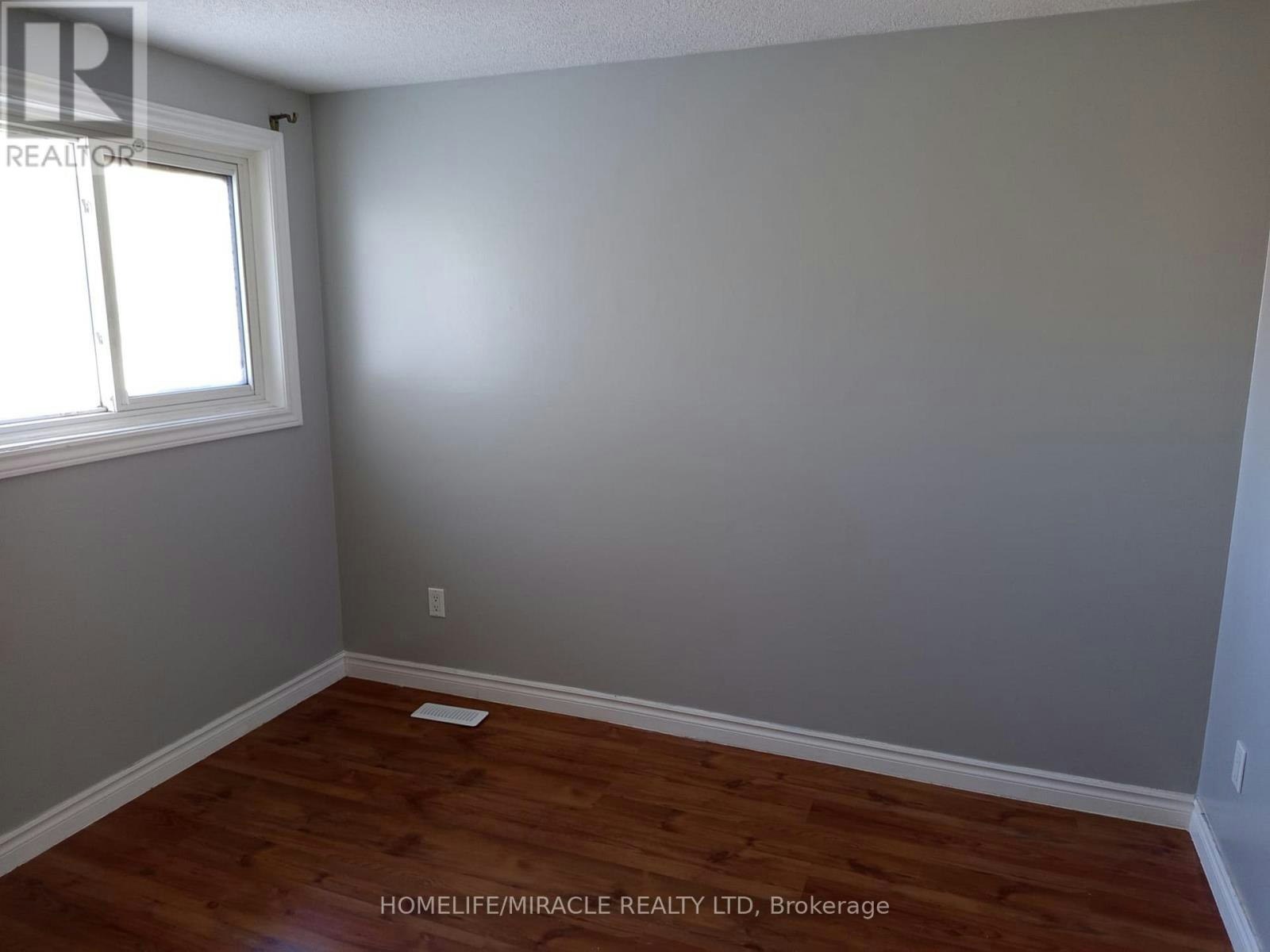 123 Mooregate Crescent, Kitchener, ON, N2M 2E9 - 3