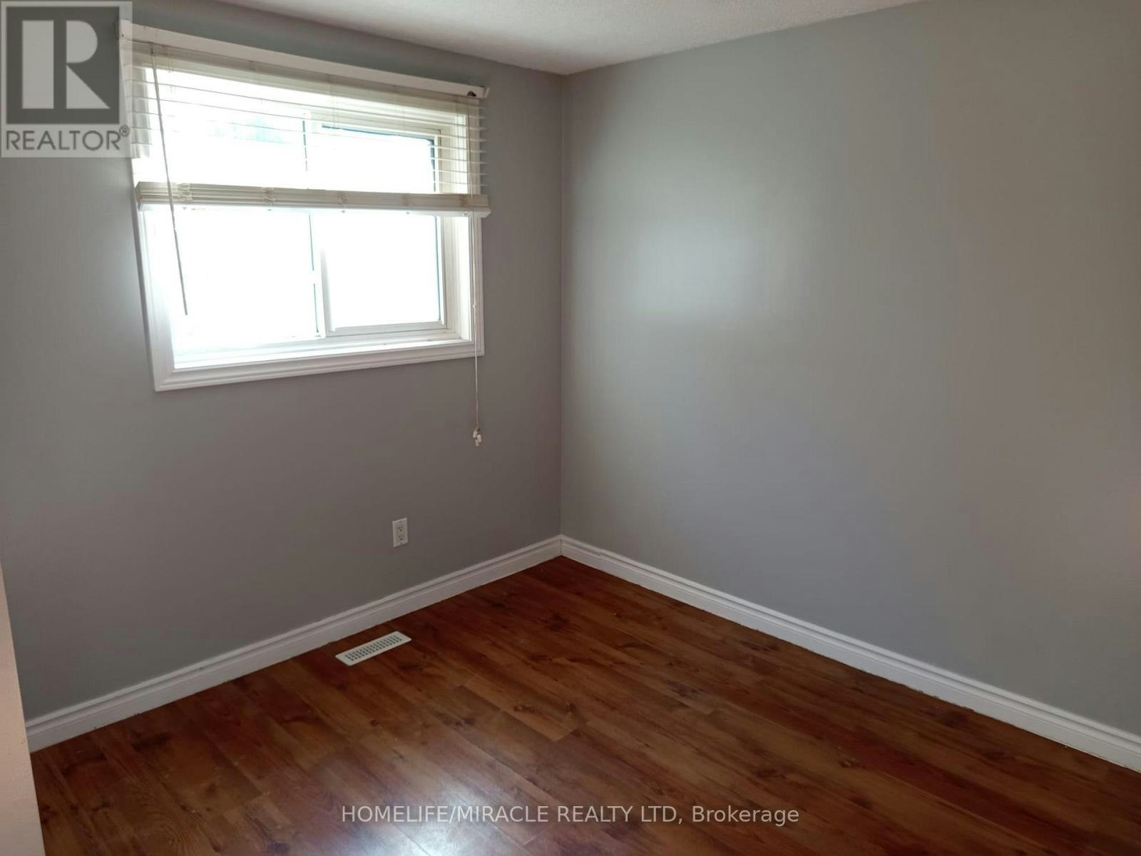 123 Mooregate Crescent, Kitchener, ON, N2M 2E9 - 5