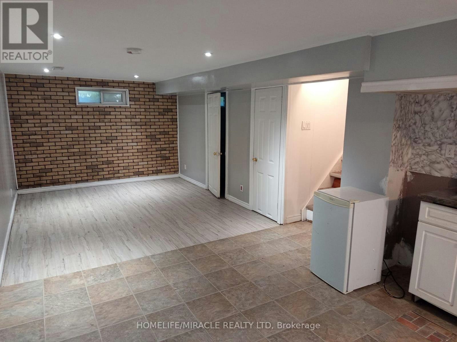 123 Mooregate Crescent, Kitchener, ON, N2M 2E9 - 7