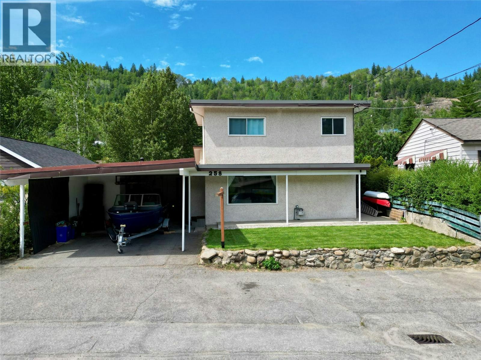 258 2nd Avenue, Trail, BC, V1R 4V3