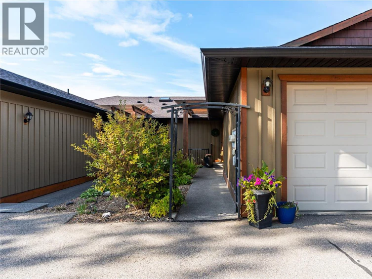 2-6900 Manning Place, Vernon, BC, V1B 2Y5 - 2