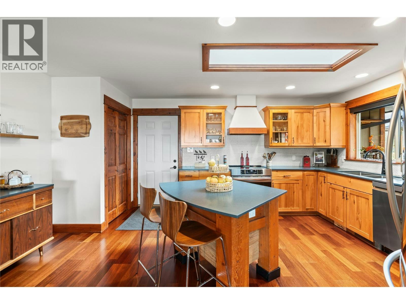 2-6900 Manning Place, Vernon, BC, V1B 2Y5 - 15
