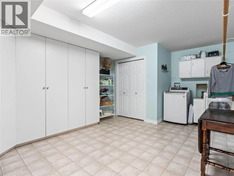 2-6900 Manning Place, Vernon, BC, V1B 2Y5 - 35