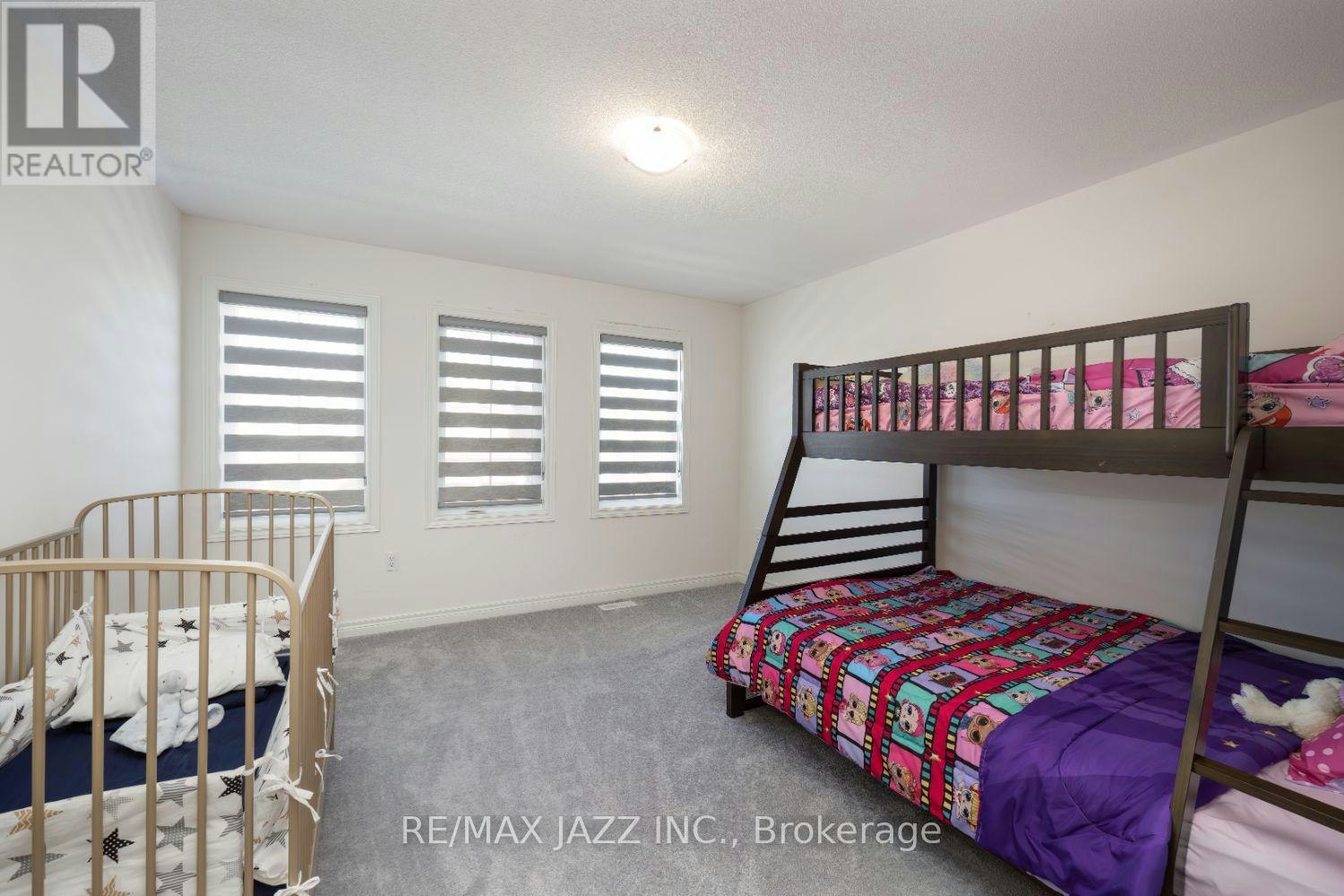 UPPER-131 Courtney Street, Clarington, ON, L1C 0B9 - 17