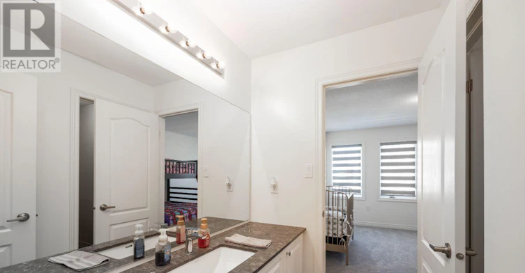 UPPER-131 Courtney Street, Clarington, ON, L1C 0B9 - 19