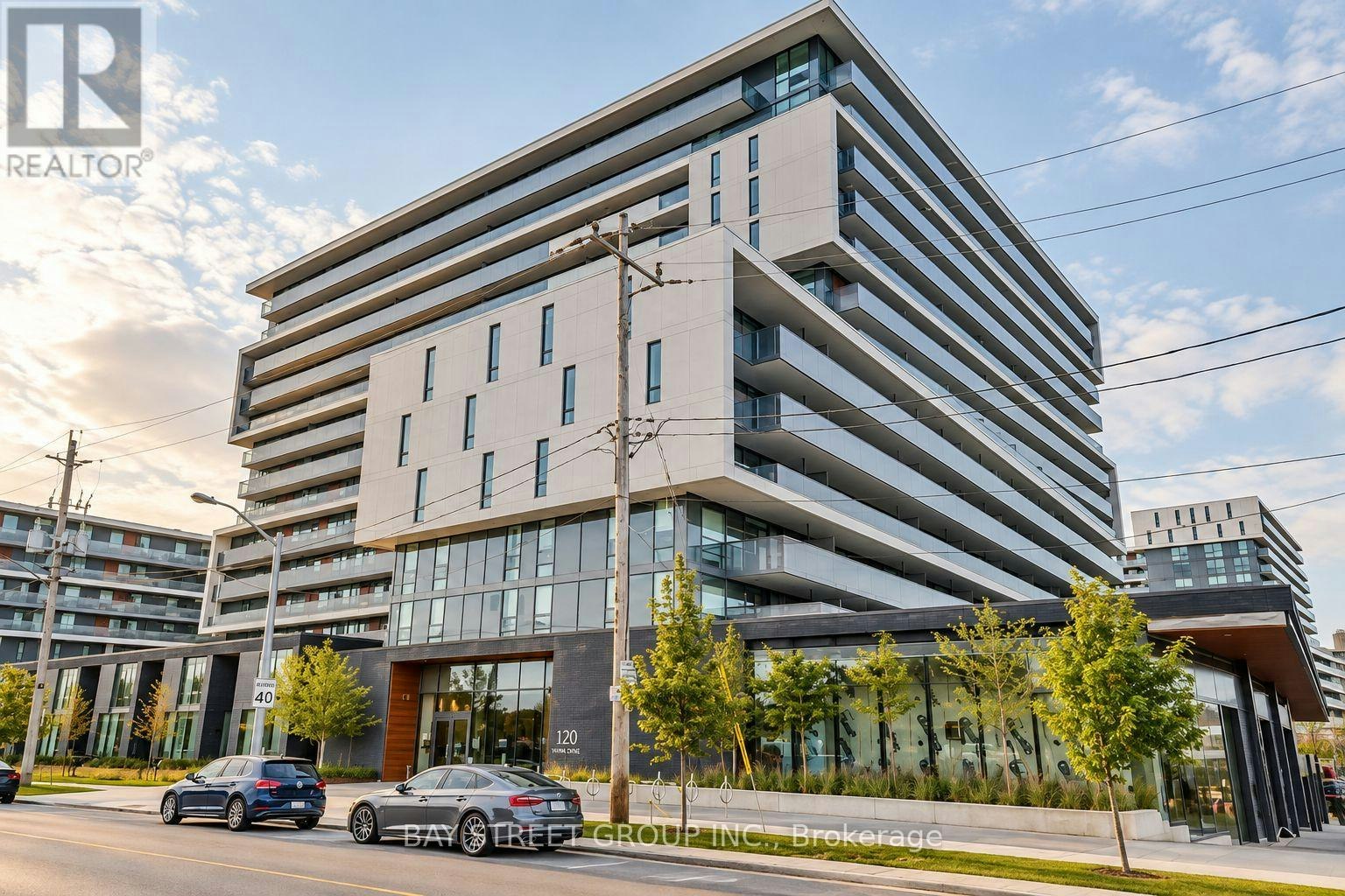 1010-120 Varna Drive, Toronto, ON, M6A 0B3