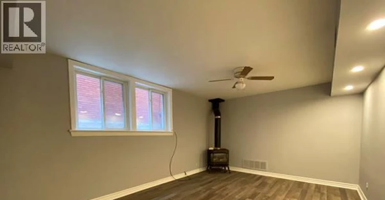 1-192 Allen Street E, Waterloo, ON, N2J 1K1 - 3