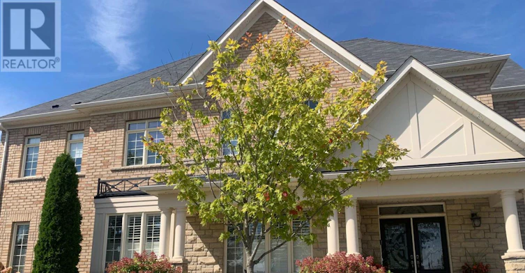 4 Bonnie Braes Drive, Brampton, ON, L6Y 0G8