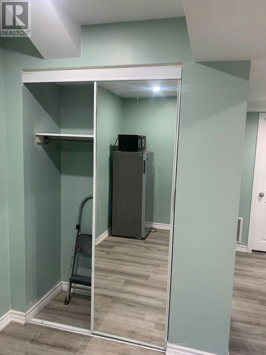 4 Bonnie Braes Drive, Brampton, ON, L6Y 0G8 - 10