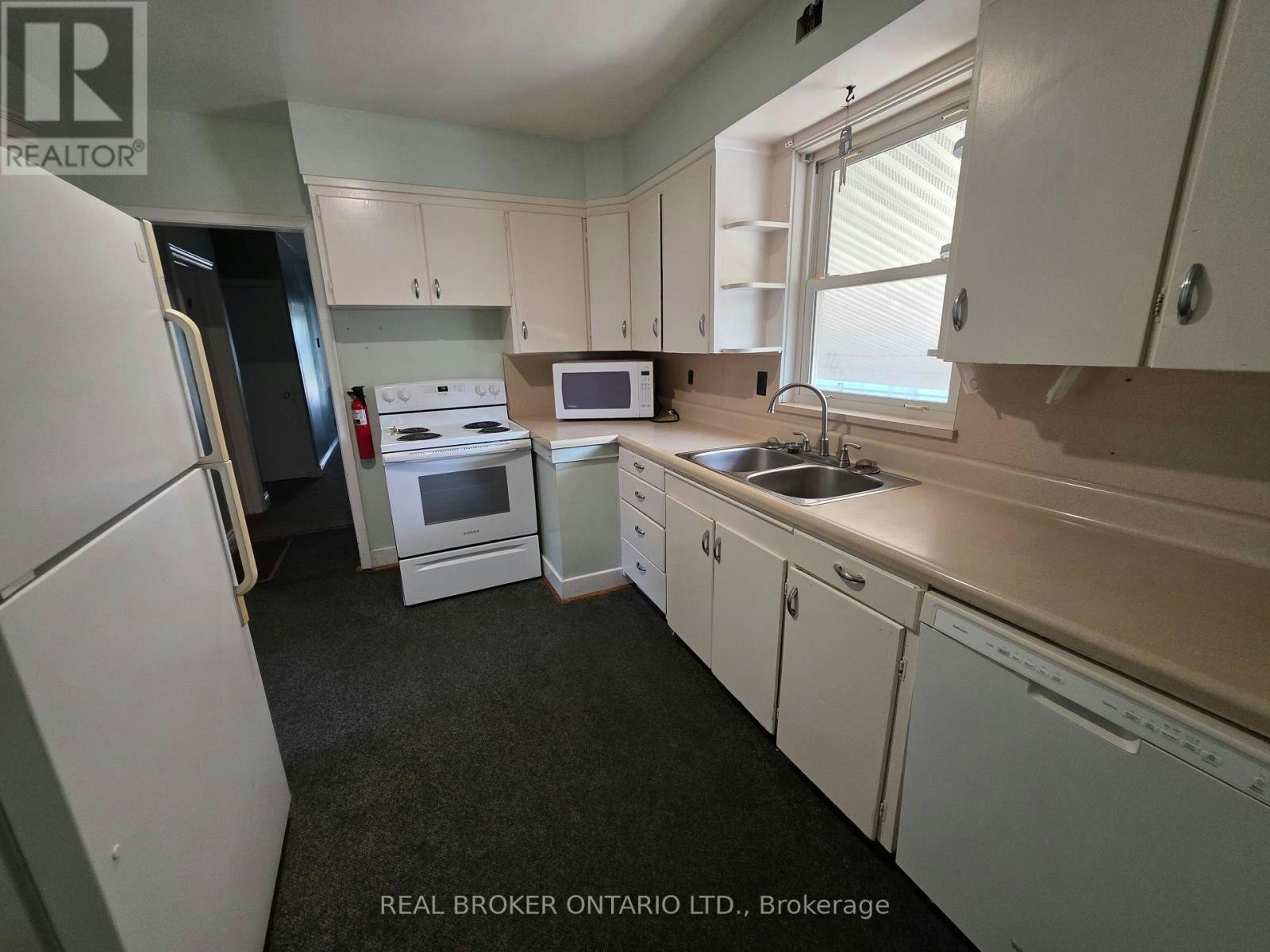 241 Aldercrest Road, Toronto, ON, M8W 4J6 - 10