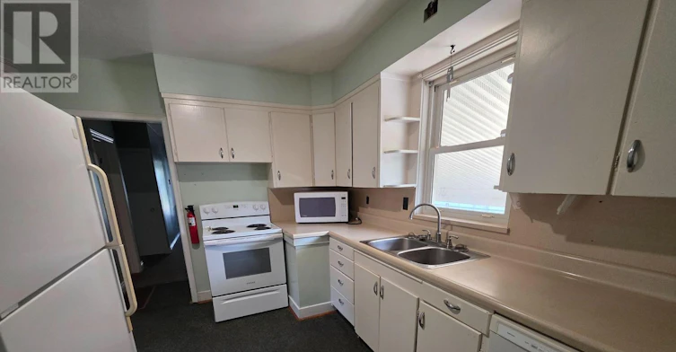 241 Aldercrest Road, Toronto, ON, M8W 4J6 - 10
