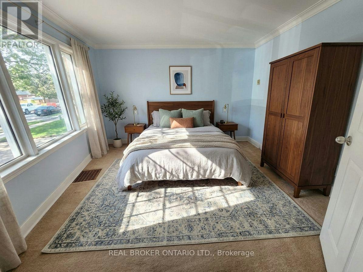 241 Aldercrest Road, Toronto, ON, M8W 4J6 - 4