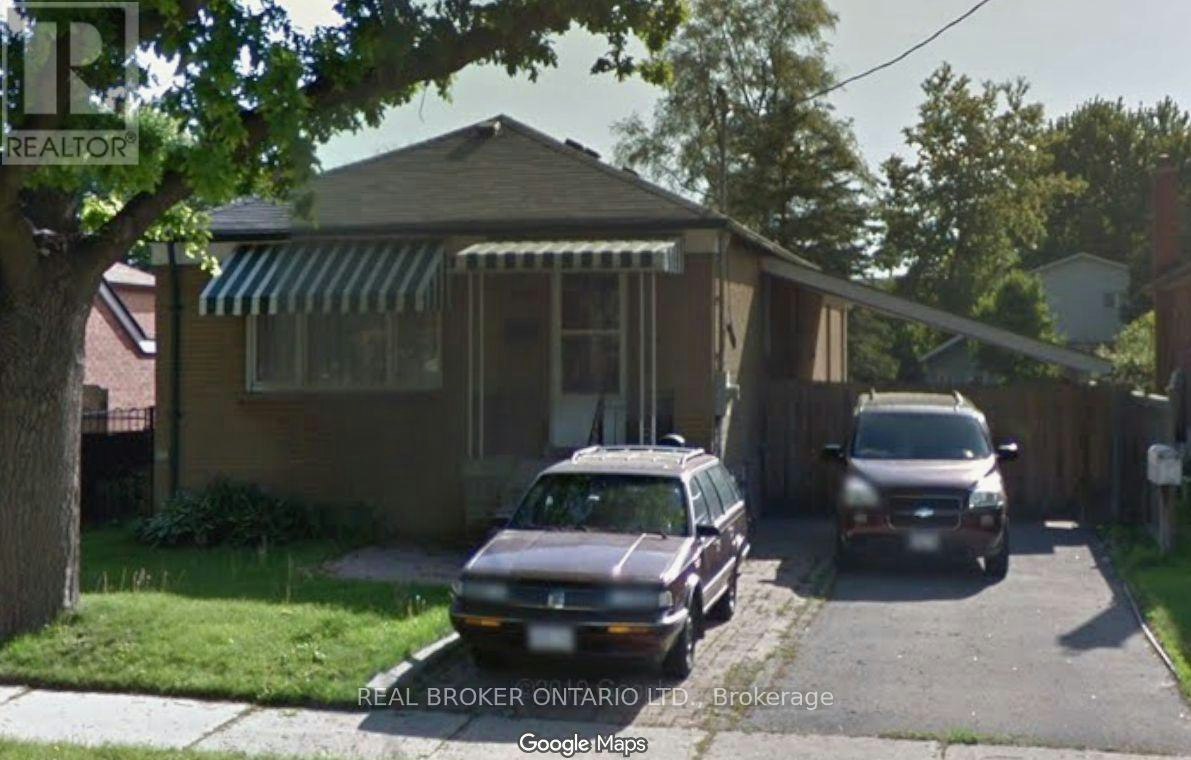 241 Aldercrest Road, Toronto, ON, M8W 4J6 - 12