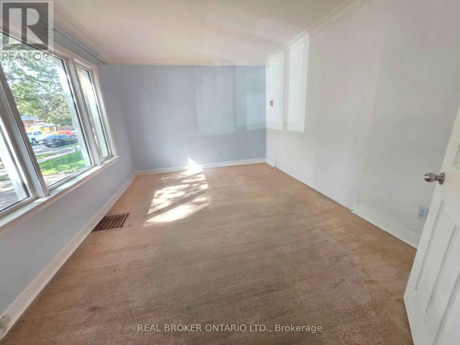 241 Aldercrest Road, Toronto, ON, M8W 4J6 - 5