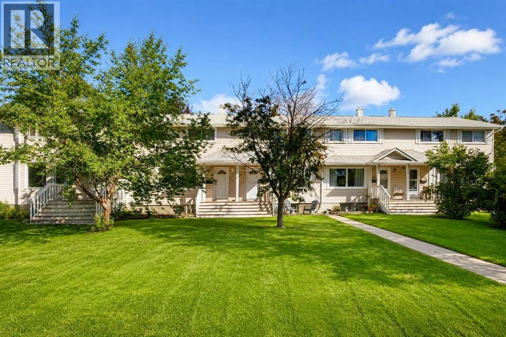 554 Killarney Glen Court SW, Calgary, AB, T3E 7H4