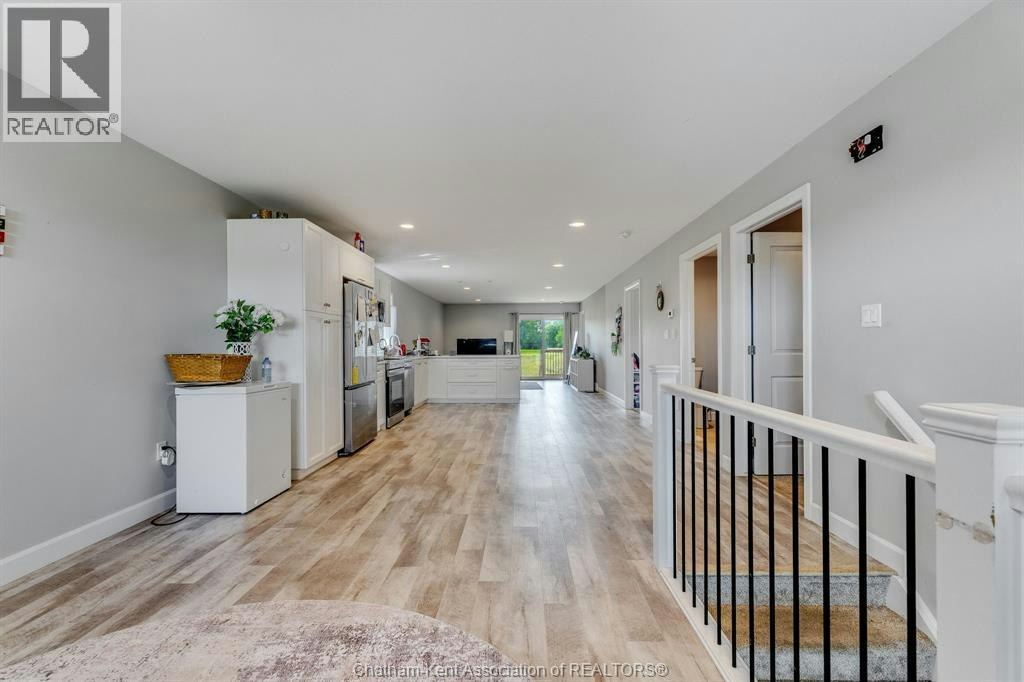 215 Manning Drive, Chatham-Kent, ON, N7M 0S5 - 3