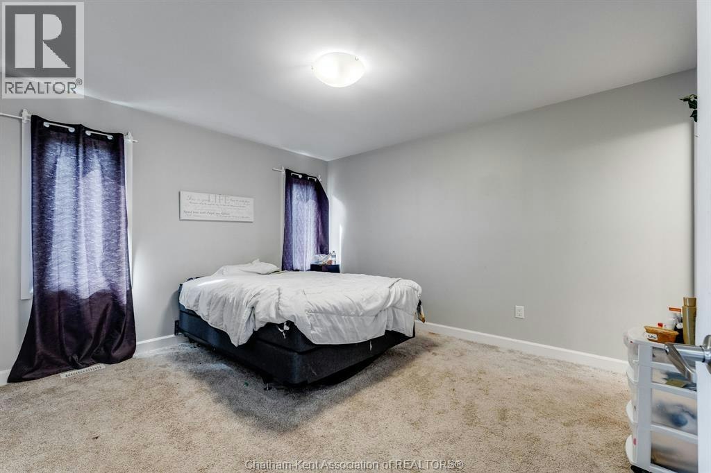 215 Manning Drive, Chatham-Kent, ON, N7M 0S5 - 7