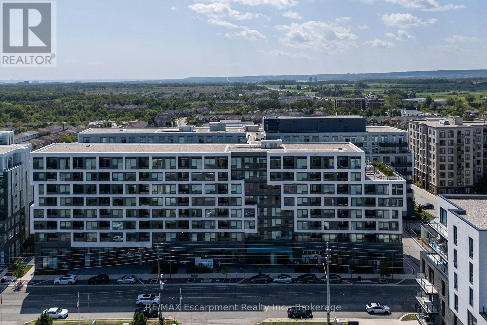 707-2450 Old Bronte Road, Oakville, ON, L6M 4J2 - 2