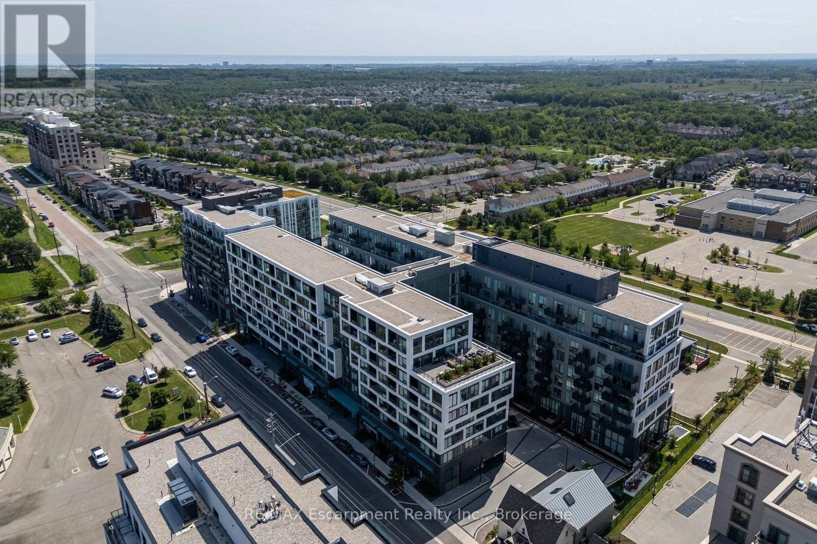 707-2450 Old Bronte Road, Oakville, ON, L6M 4J2