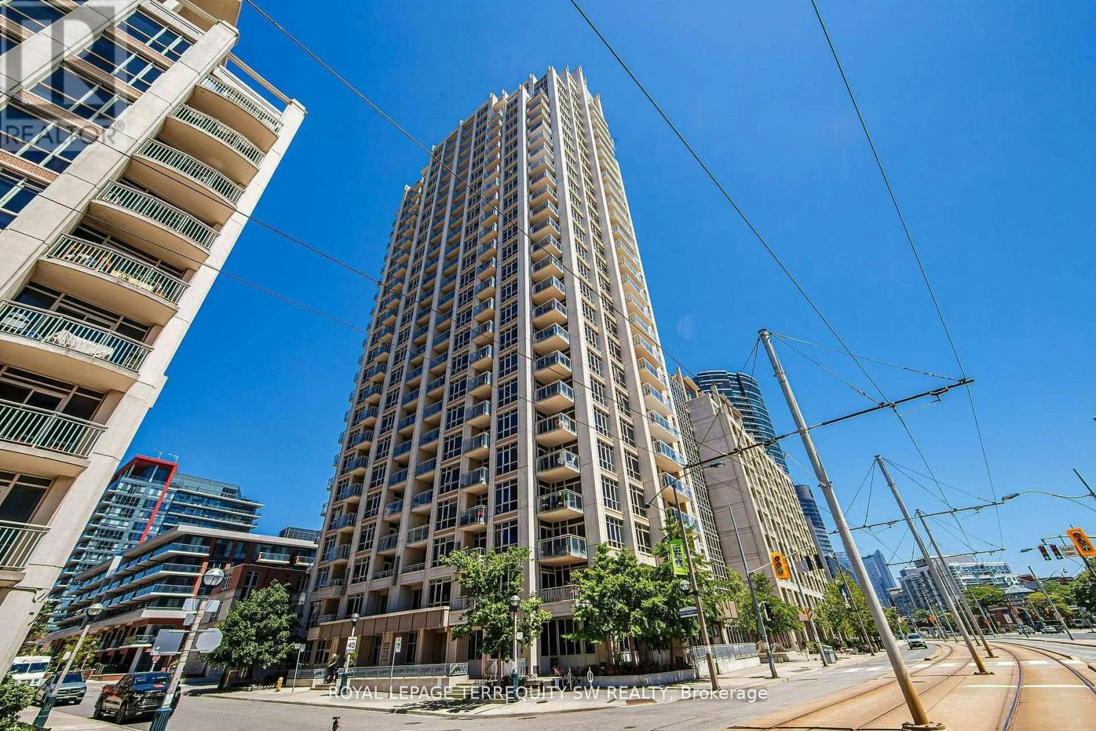 809-21 Grand Magazine Street, Toronto, ON, M5V 1B5
