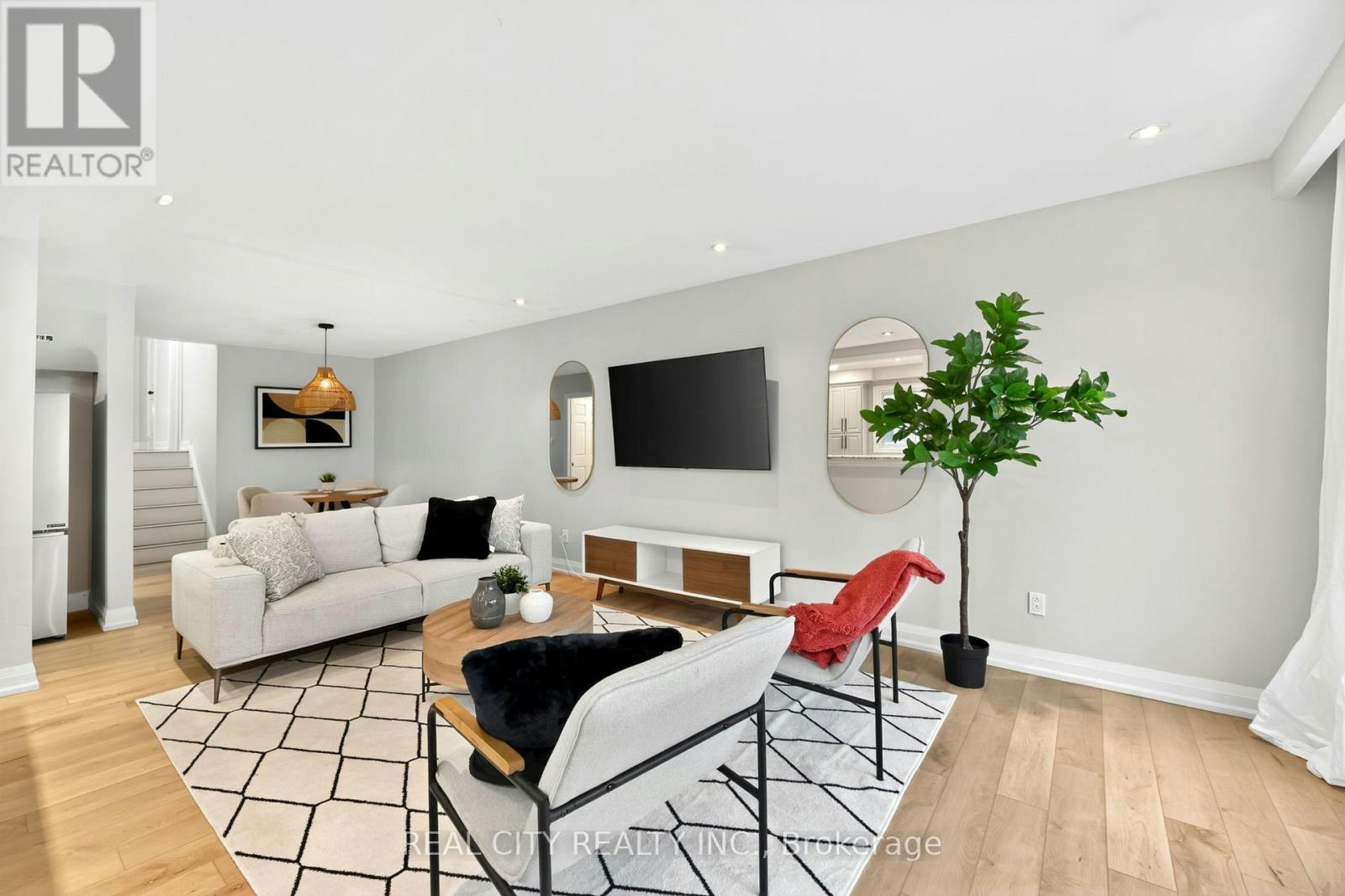 MAIN-3385 Morningstar Drive, Mississauga, ON, L4T 1X6 - 2