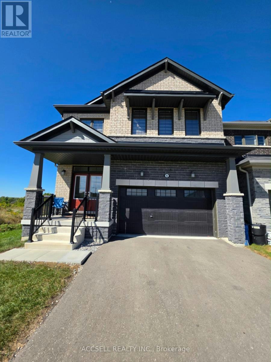 92 Hawick Crescent, Cayuga, ON, N3W 0G6 - 2
