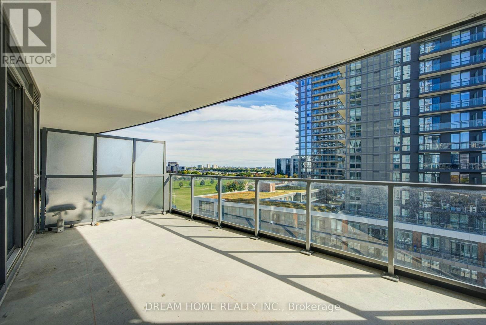 1001-50 Forest Manor Road, Toronto, ON, M2J 0E3 - 37