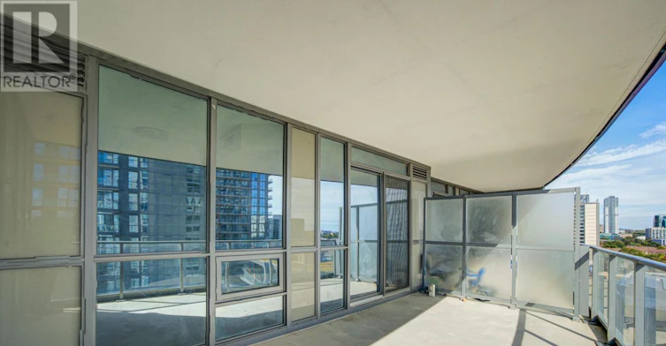 1001-50 Forest Manor Road, Toronto, ON, M2J 0E3 - 36