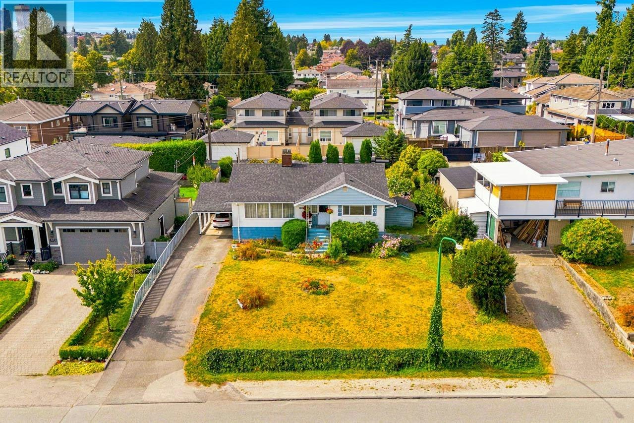 4335 Barker Avenue, Burnaby, BC, V5G 3C3