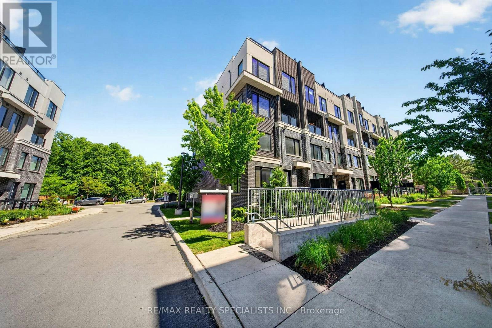 28-3472 Widdicombe Way, Mississauga, ON, L5L 0B8