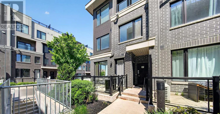 28-3472 Widdicombe Way, Mississauga, ON, L5L 0B8 - 4