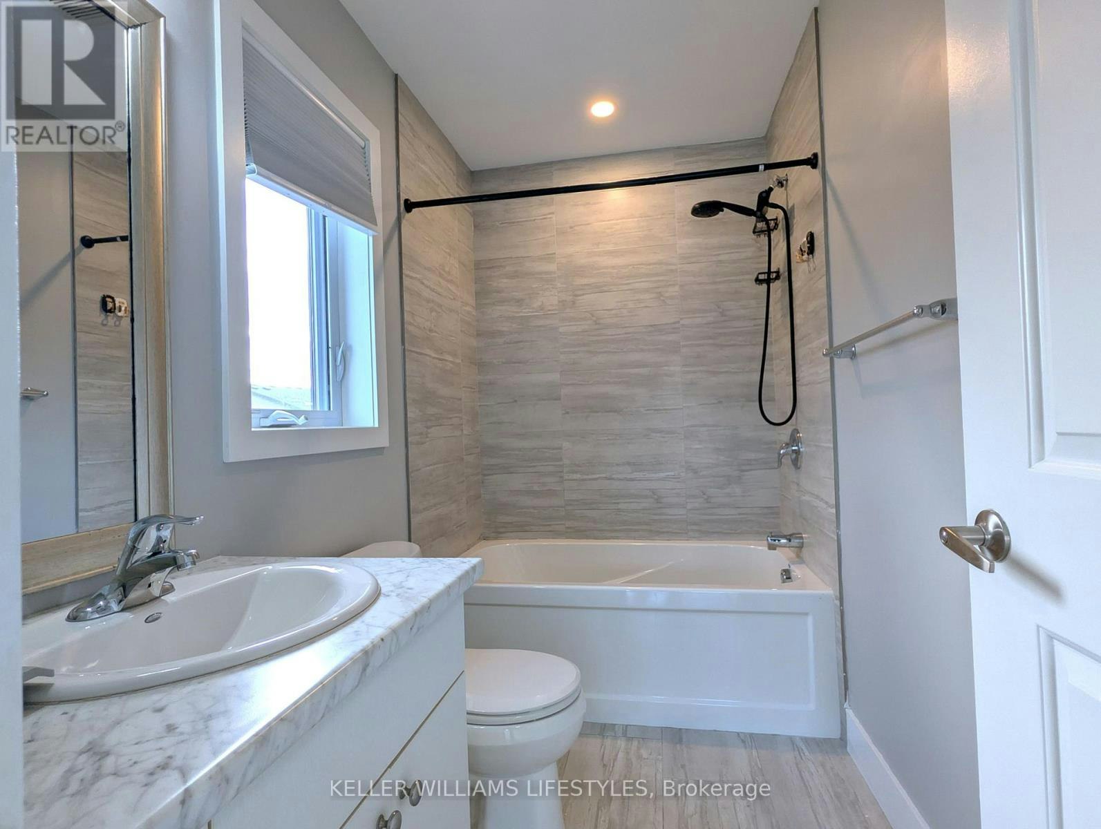 25-2070 Meadowgate Boulevard, London, ON, N6M 0H5 - 16