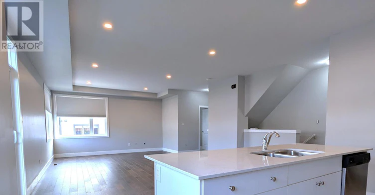 25-2070 Meadowgate Boulevard, London, ON, N6M 0H5 - 9