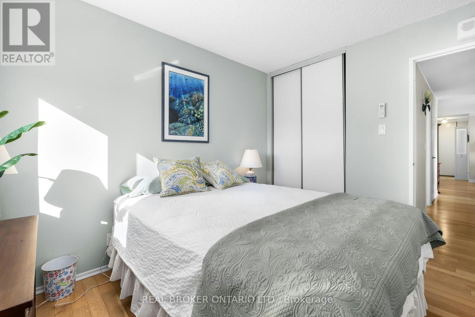 205-2625 Regina Street, Ottawa, ON, K2B 5W8 - 24