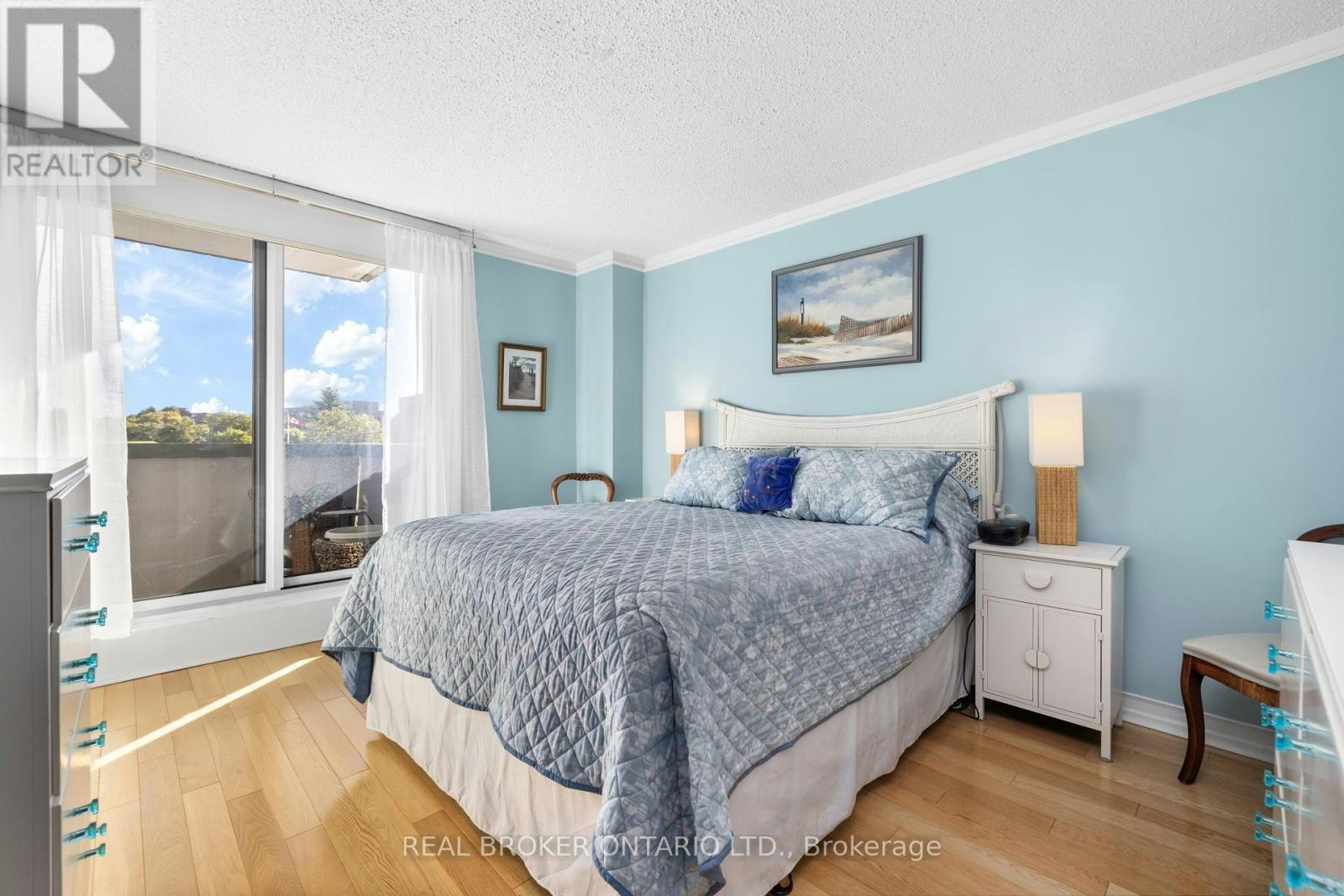 205-2625 Regina Street, Ottawa, ON, K2B 5W8 - 18