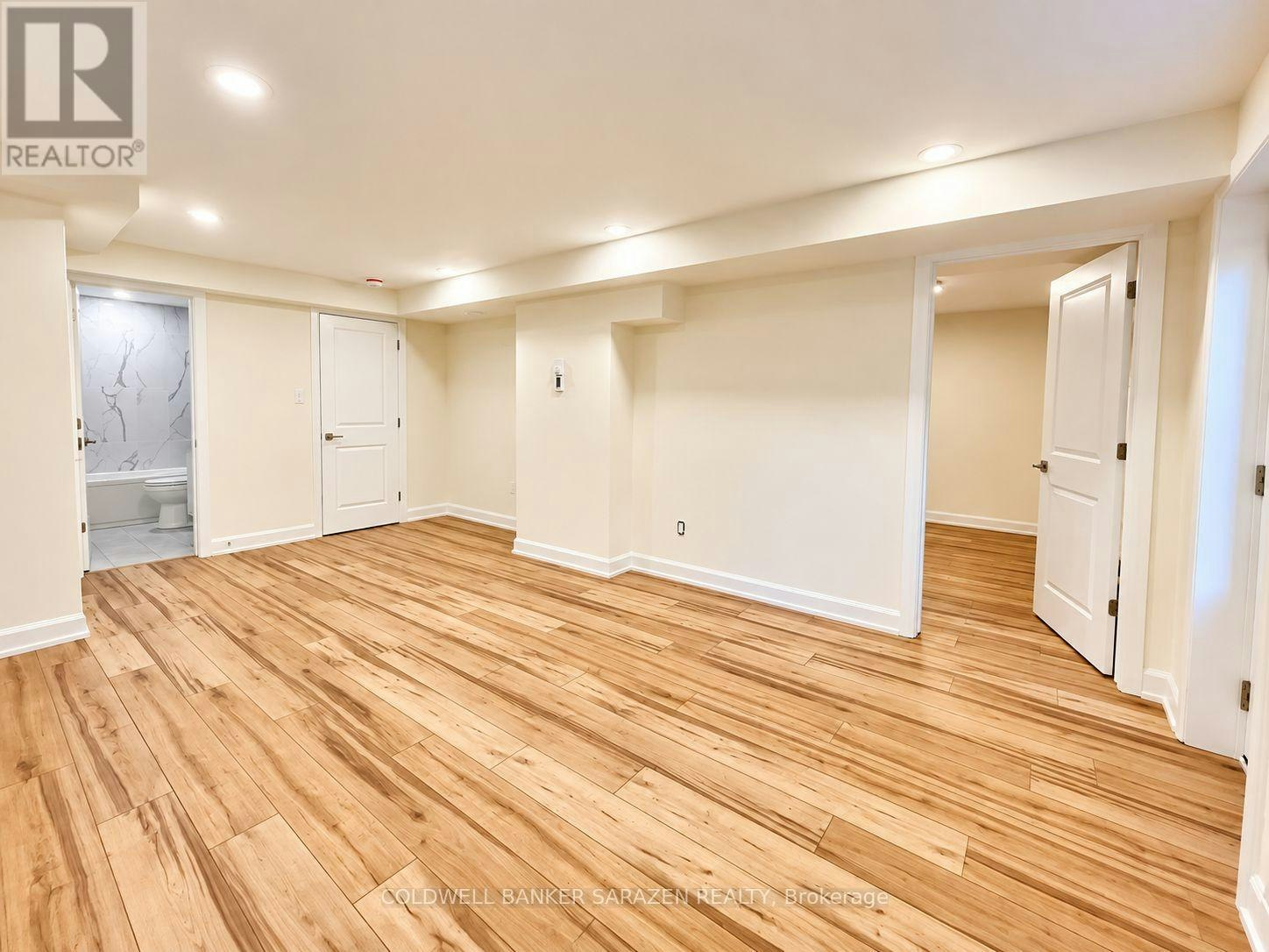 B-18 Harris Place, Ottawa, ON, K2G 2P2 - 3