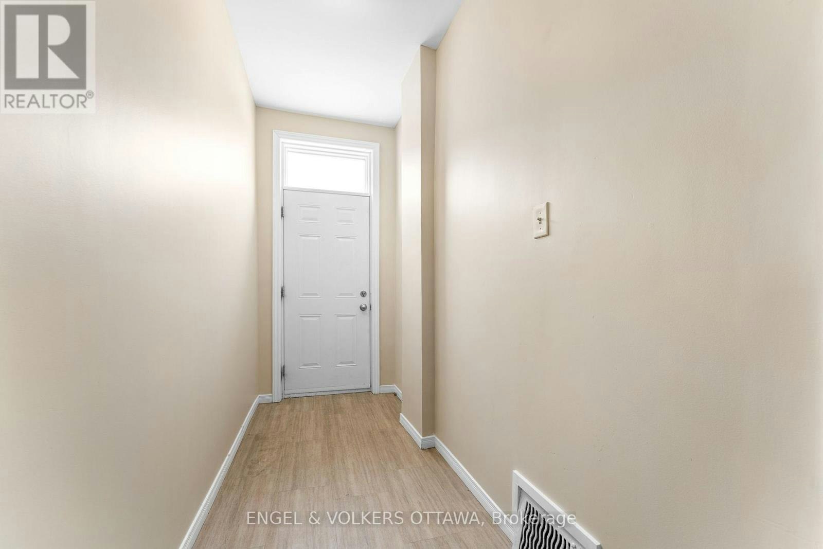 1-502 Gladstone Avenue, Ottawa, ON, K1R 5P1 - 3