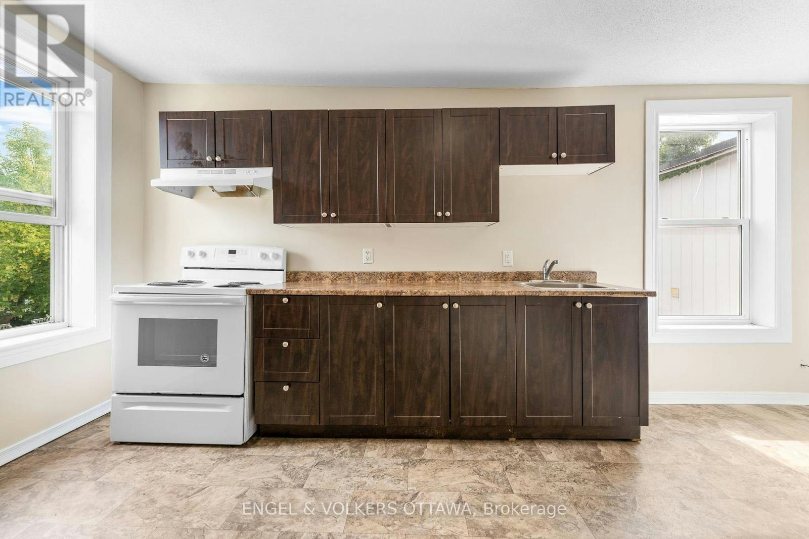 1-502 Gladstone Avenue, Ottawa, ON, K1R 5P1 - 13