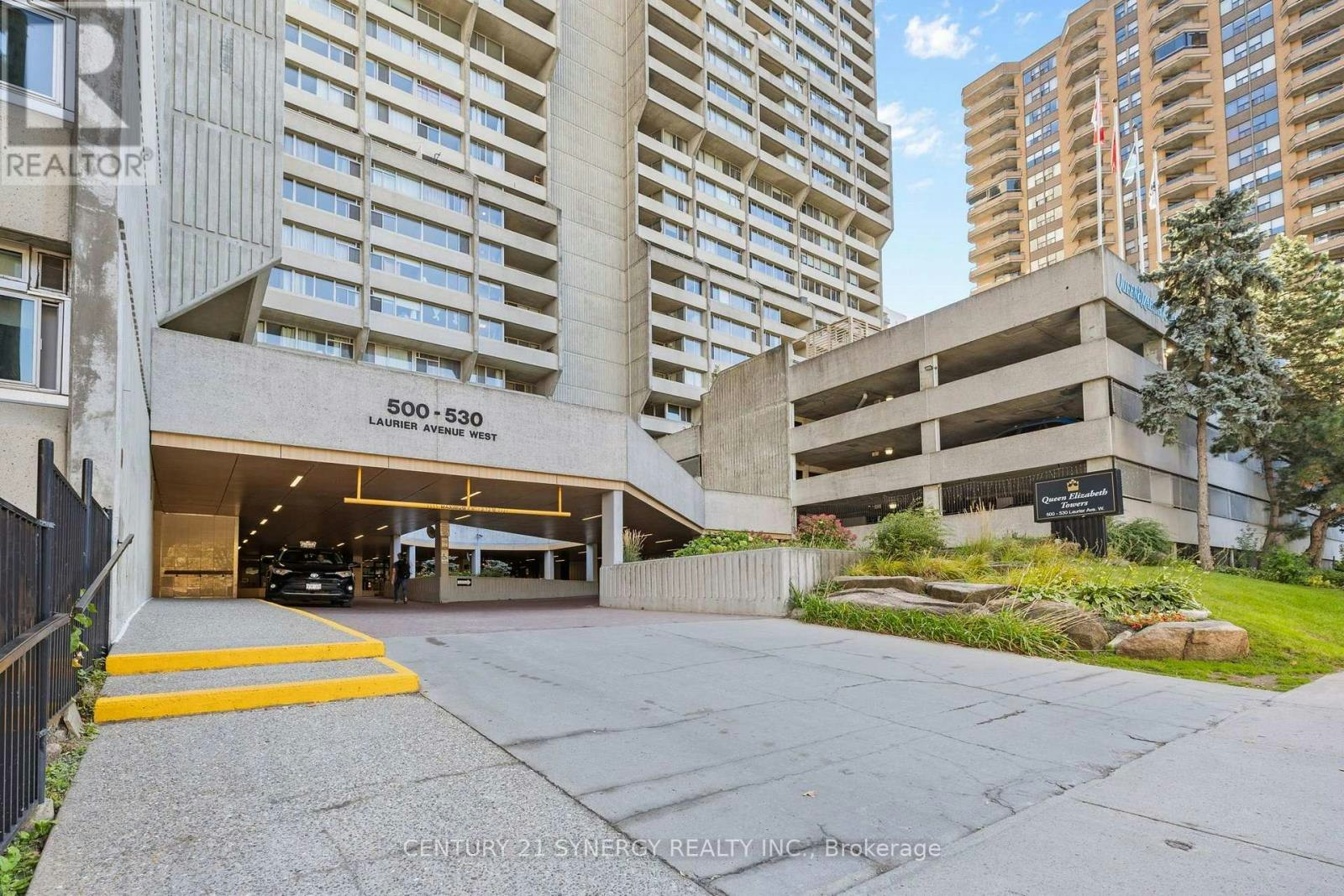 1605-530 Laurier Avenue W, Ottawa, ON, K1R 7T1