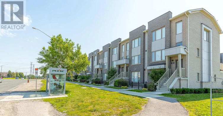 406-1525 Kingston Road, Pickering, ON, L1V 0E9 - 3