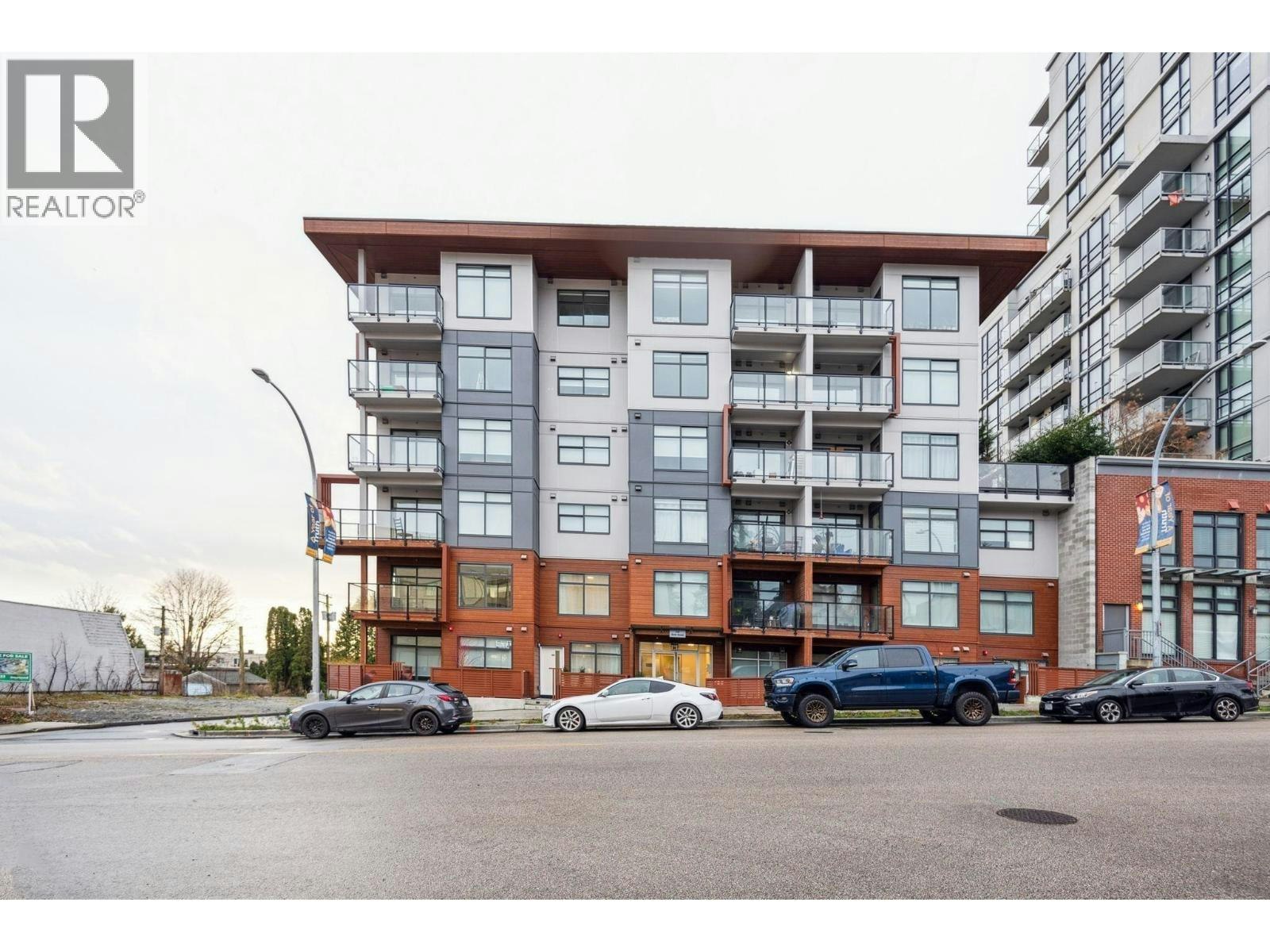 207-232 Sixth Street, New Westminster, BC, V3L 3A4